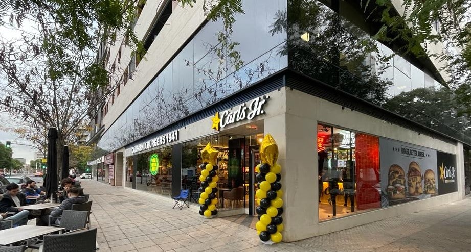 CARL'S JR SEVILLA IV